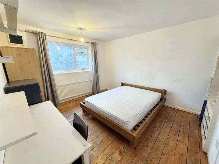 🏡🗝 Spacious Double Room in Prime Location – All Bills Included – Stratford 🏡🗝