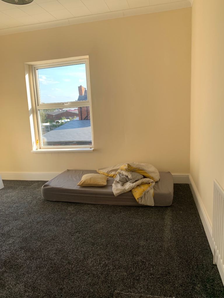 Private room for rent