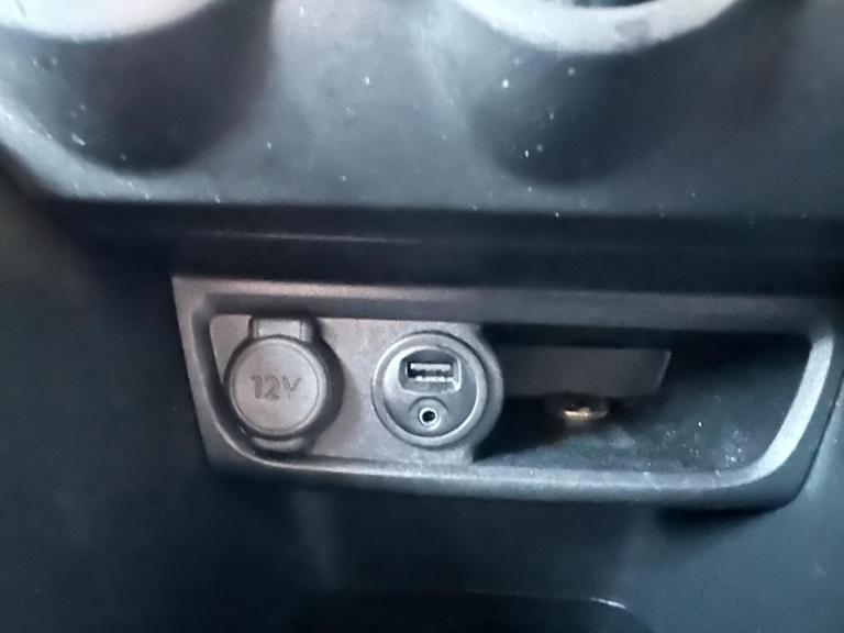 2017 Peugeot 208 1.2 PureTech Active Euro 6 5dr HATCHBACK Petrol Manual