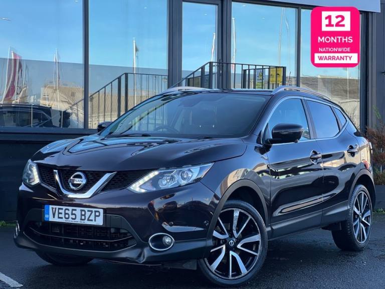 2015 Nissan Qashqai 1.6 DIG-T Tekna SUV 5dr Petrol Manual 2WD Euro 6 (s/s) (163 ps) HATCHBACK Pet...