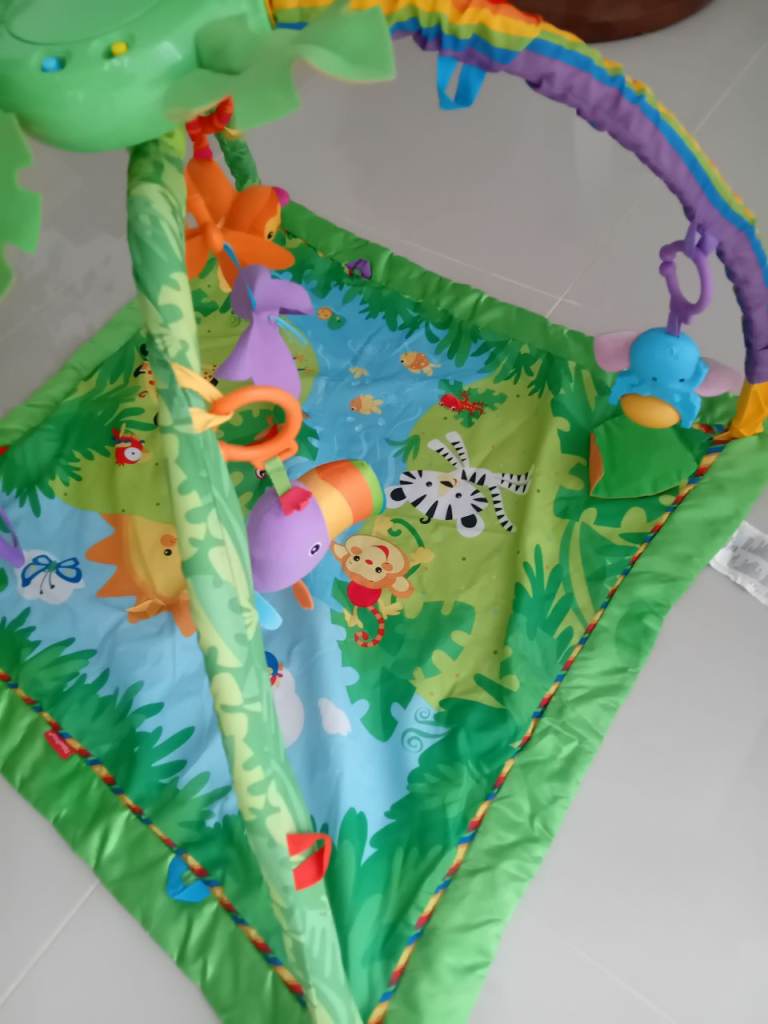 Fisher-Price Jungle Baby Play Mat with Music