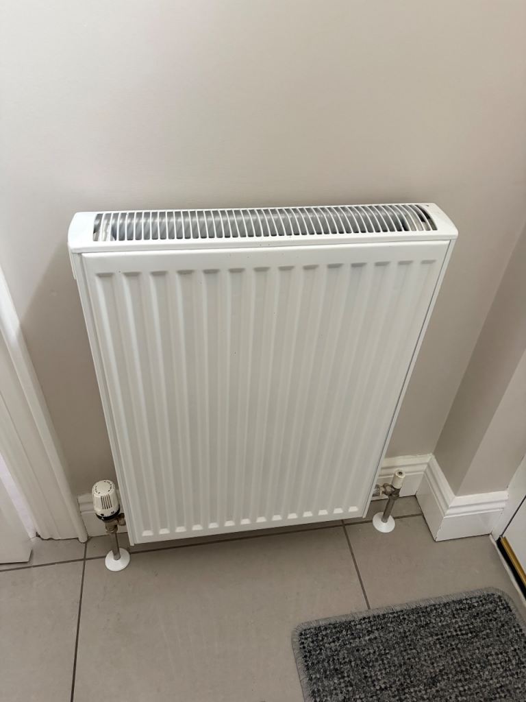 Stelrad Softline Compact K2 Double Panel Radiator 700mm x 500mm 80702205 RRP £108