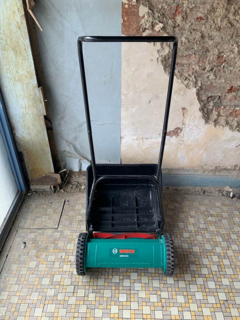 image for Bosch AHM38G Manual Hand Push Lawn Mower Five Bladed Cylinder Garden Grass Mower