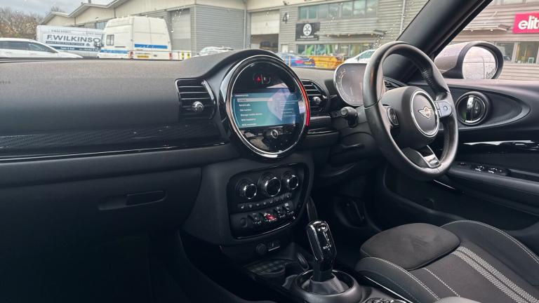 2022 MINI Clubman 1.5 Cooper Shadow Edition 6dr Auto ESTATE PETROL Automatic