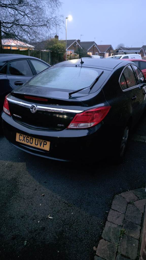 Vauxhall, INSIGNIA, Hatchback, 2010, Manual, 1956 (cc), 5 doors