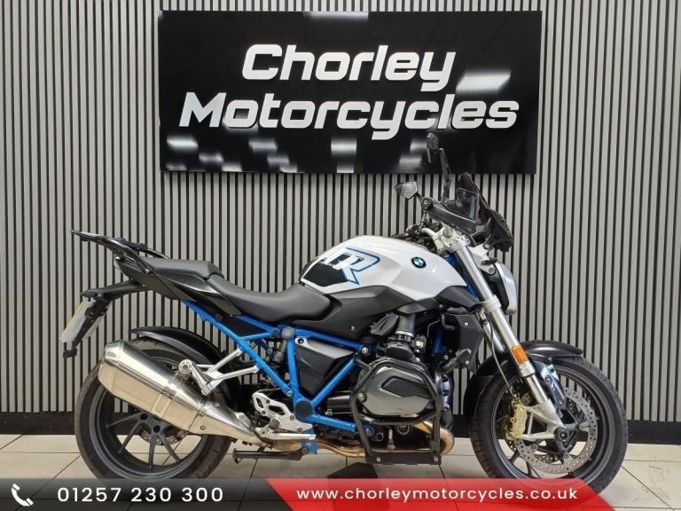 2018 BMW R1200 R Sport tourer sports bike naked