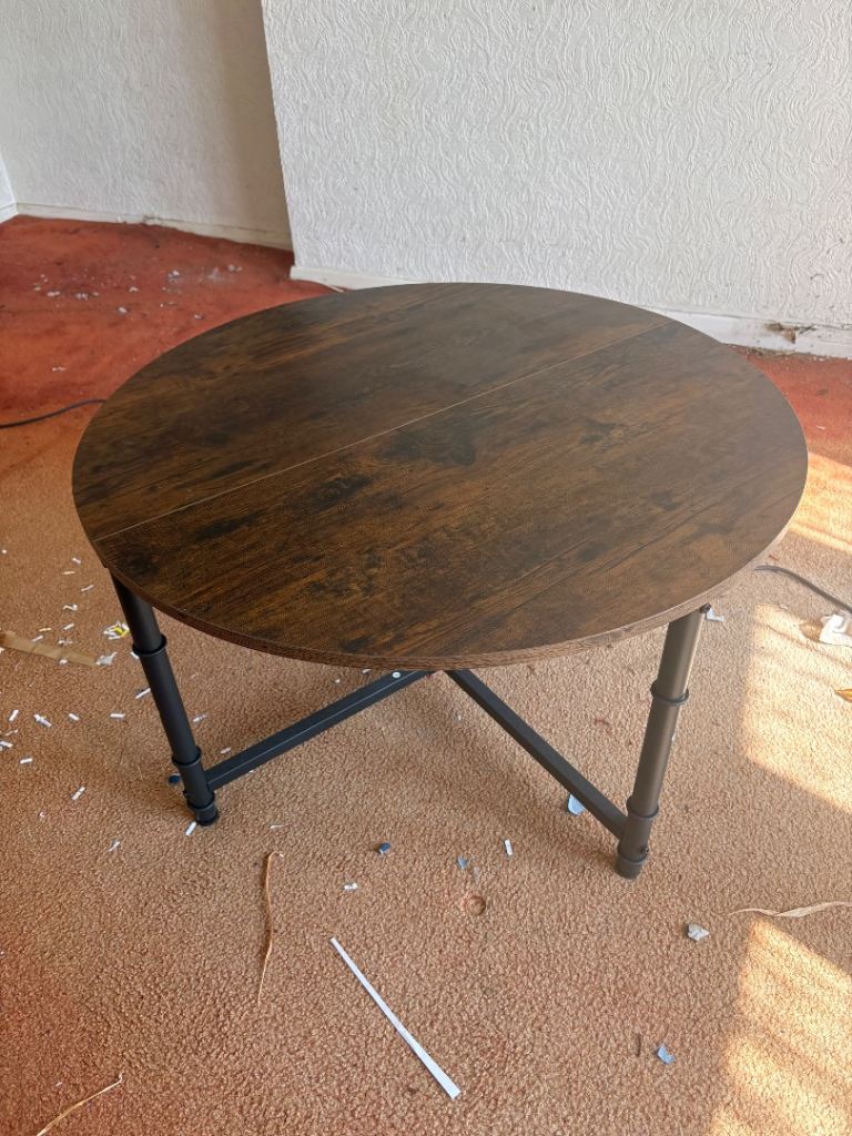 Round  Table - Wood