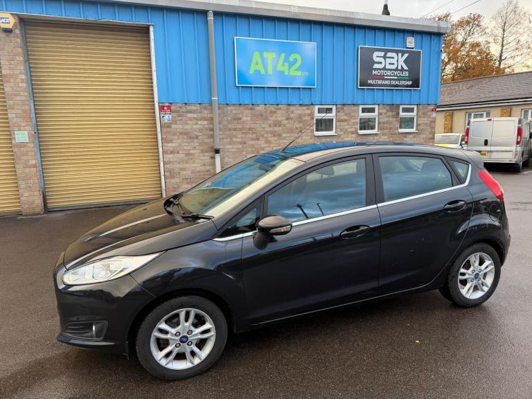 2014 Ford Fiesta 1.25 82 Zetec 5dr HATCHBACK PETROL Manual