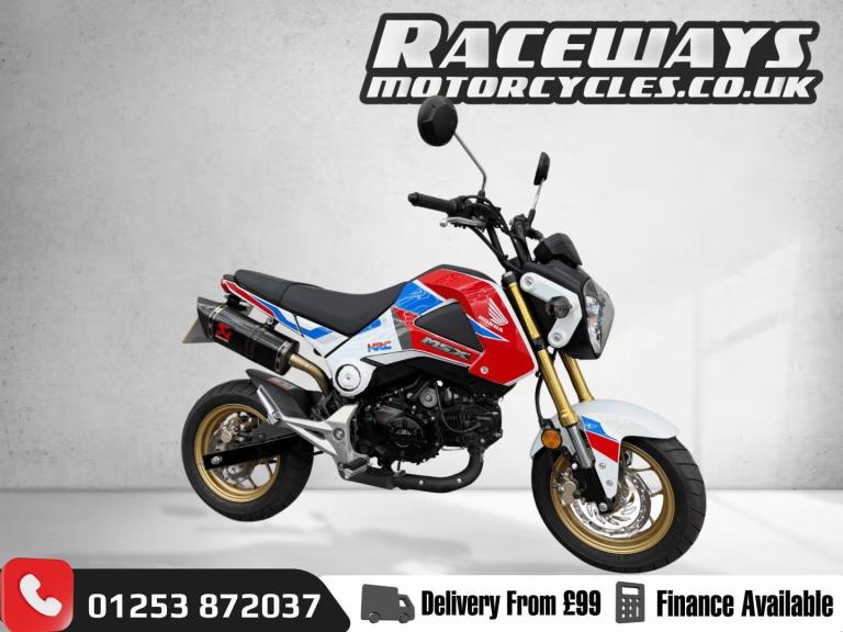 HONDA MSX 125 GROM 2015 65 REG 1,903 MILES WHITE USED MOTORCYCLE 125CC AKRAPOVIC