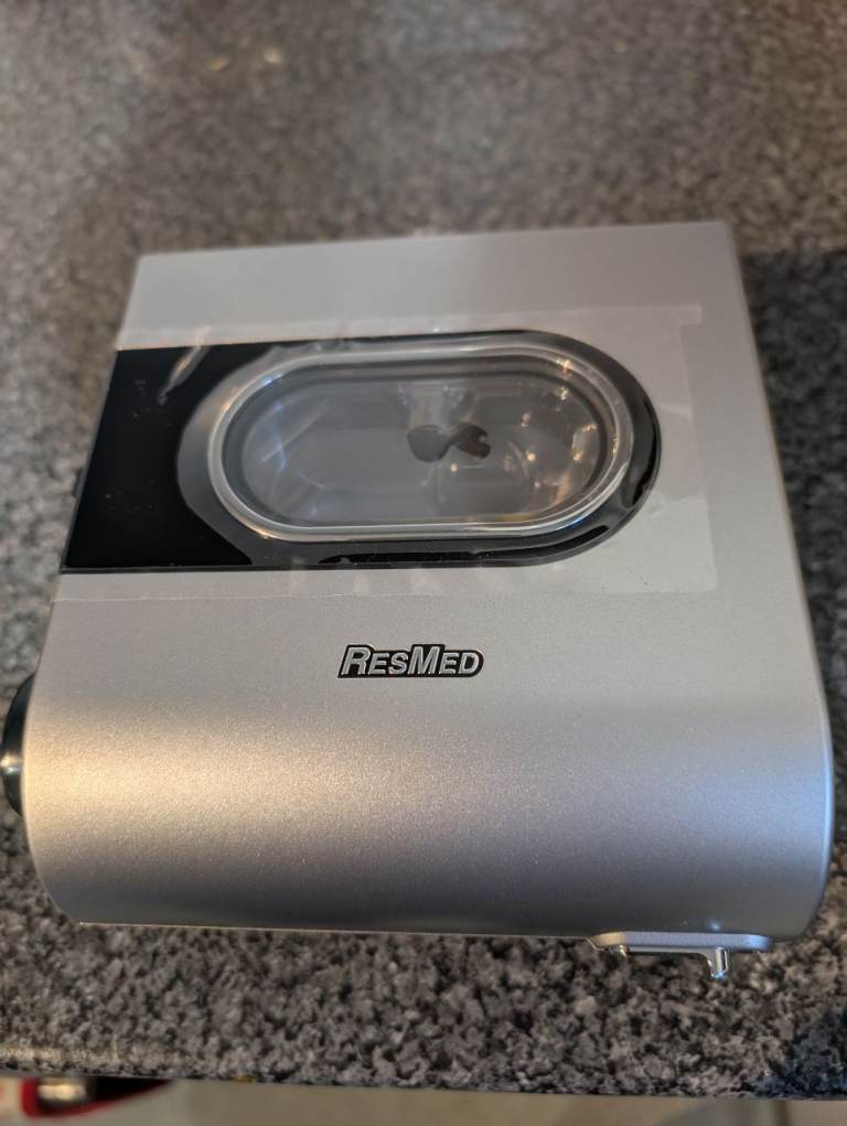 Resmed S9 heated humidifier and water tank NEW