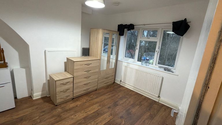 Double room in Wembley