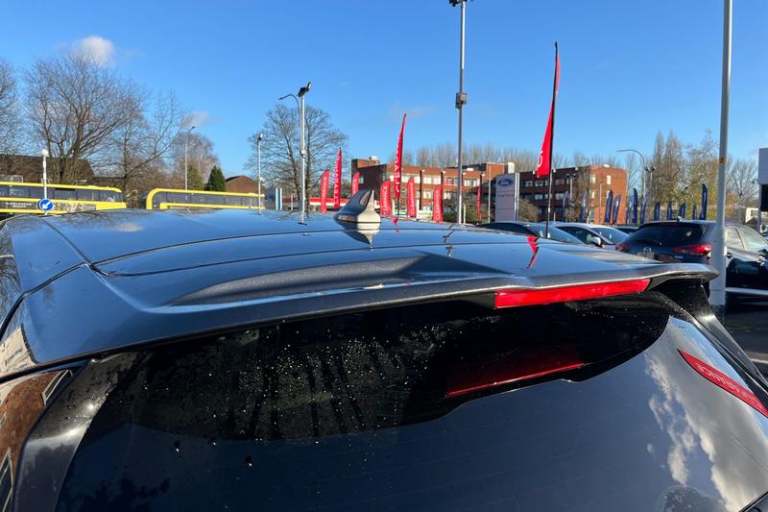 2024 Ford Focus ST-LINE X | Heated Seats/Wheel | B+O Audio | Sync 4 Touchscreen Navigation  Hatch...