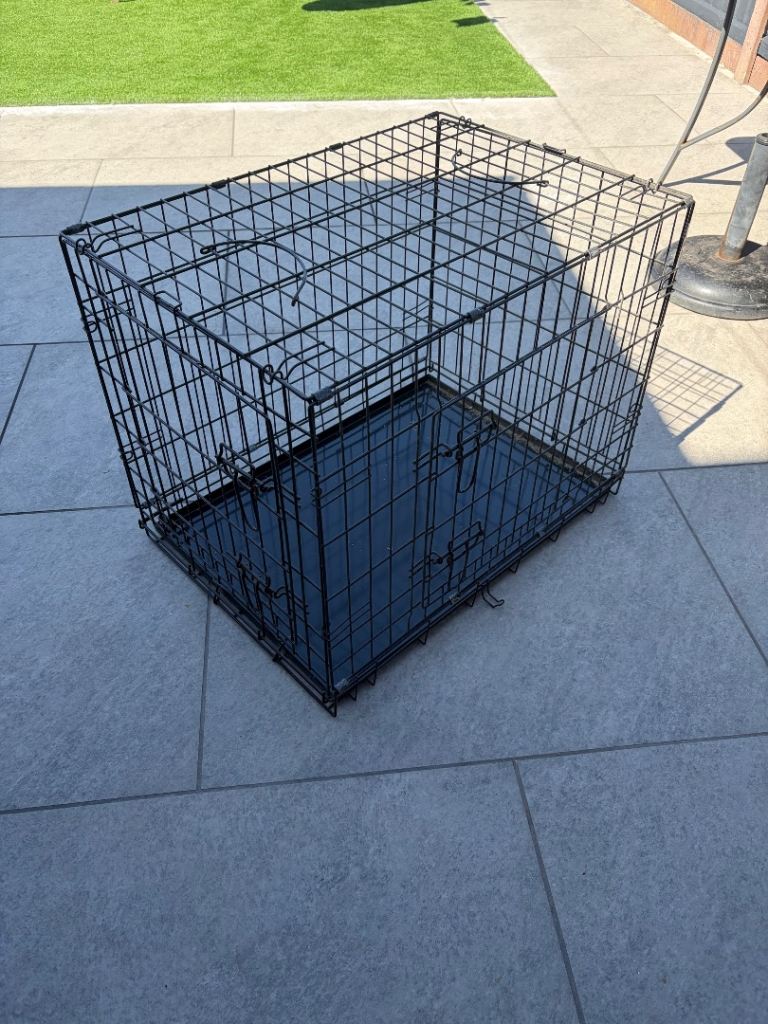 Dog crate 