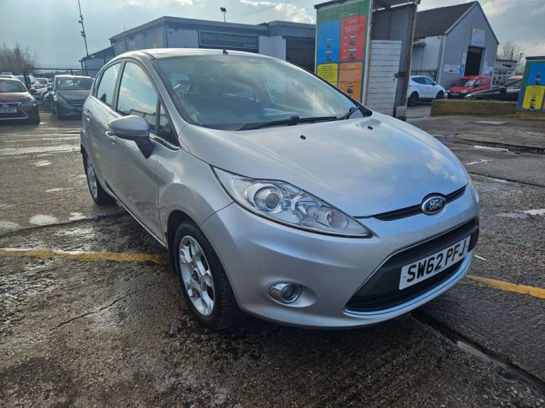 2012 Ford Fiesta 1.4 Zetec Hatchback 5dr Petrol Manual (130 g/km, 94 bhp) Hatchback Petrol Manual