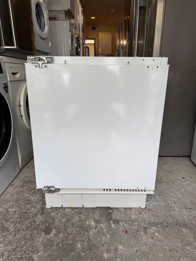 IKEA White Colour Integrated Fridge Freezer With Free delivery 🚚 
