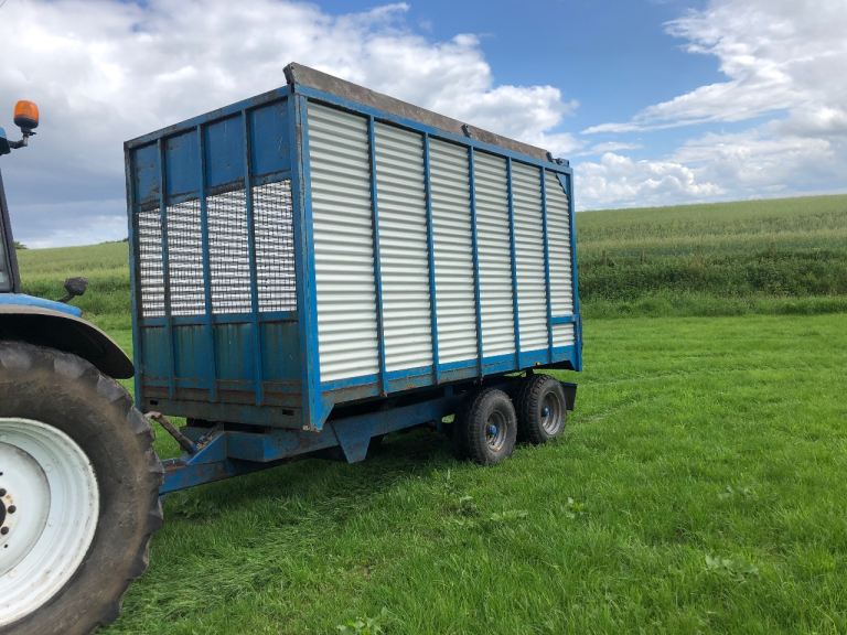Silage trailer 