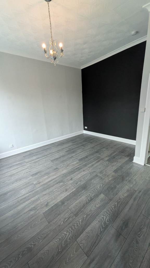 3 bed flat for rent 
