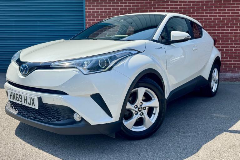TOYOTA C-HR 1.8 VVT-h Icon 2019