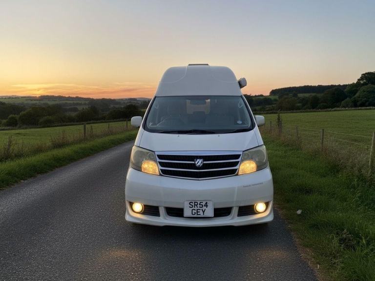 2004 Toyota Alphard Automatic