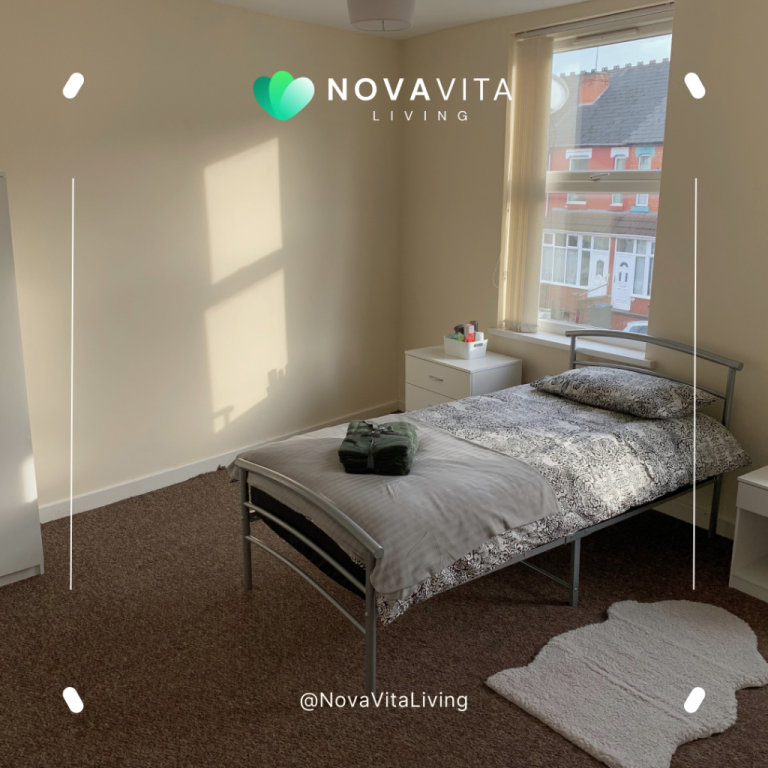 Brums Best Supported Living - Rooms for Homeless, DSS, Benefits - Low Rent - No Deposit Ref 035