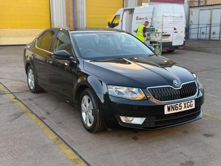 2015 Skoda Octavia 1.6 TDI SE Business GreenLine III Euro 6 (s/s) 5dr HATCHBACK Diesel Manual