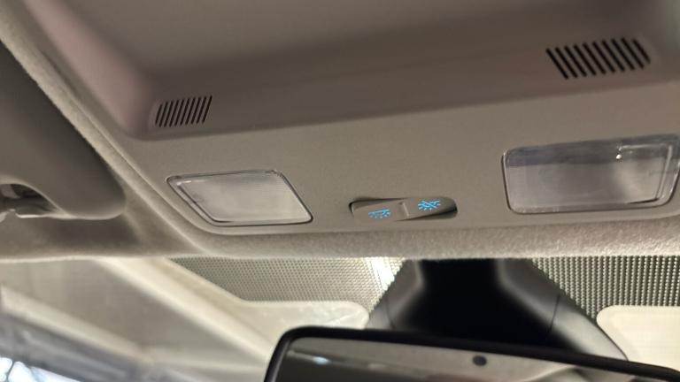 2022 Ford Fiesta 1.0 EcoBoost Hybrid mHEV 125 Titanium 5dr Petrol Hatchback Hatchback Petrol Manual