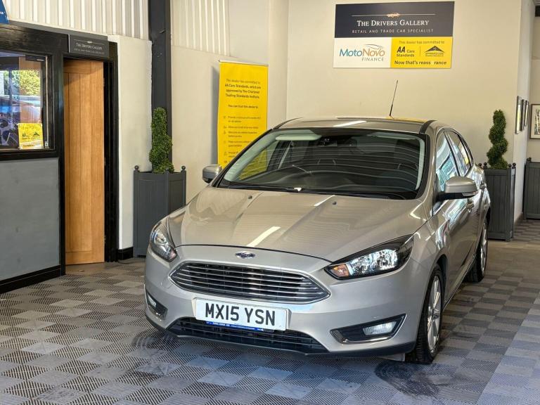 2015 Ford Focus 1.0 EcoBoost 125 Titanium 5dr HATCHBACK PETROL Manual