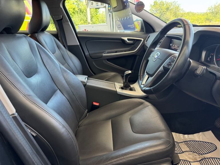 2017 Volvo S60 D2 [120] SE Nav [Leather] Saloon Diesel Manual