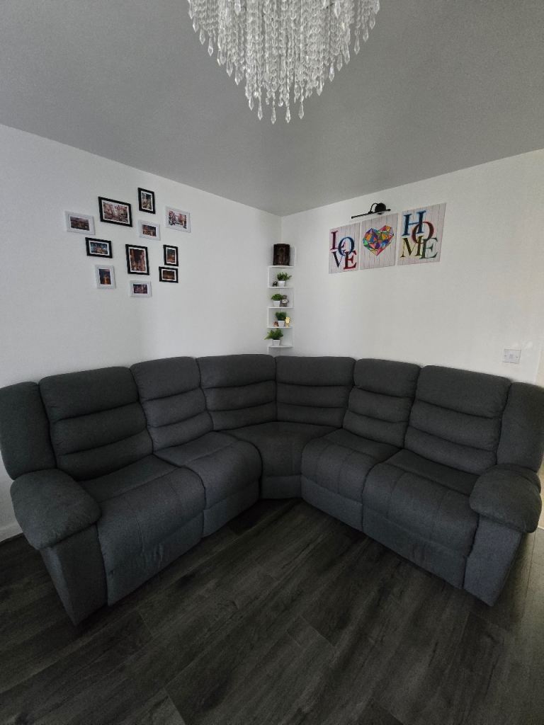 Grey Recliner Corner Sofa | 5-Seater