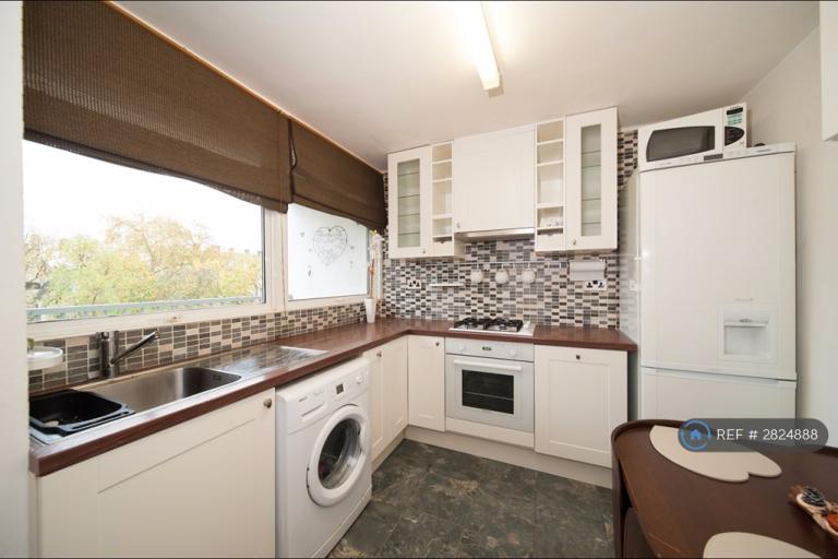 2 bedroom flat in Highgate Road, London, NW5 (2 bed) (#2824888)