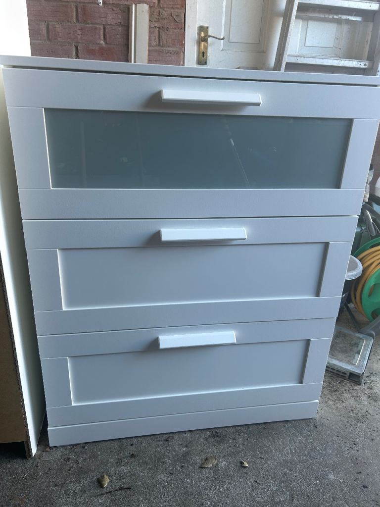 White Bedroom drawers