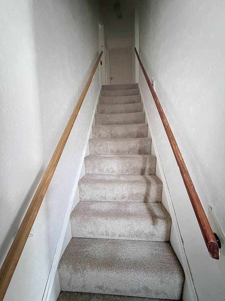 3 bedroom house in Pinfold Avenue, Stoke-on-Trent, ST6 8EW