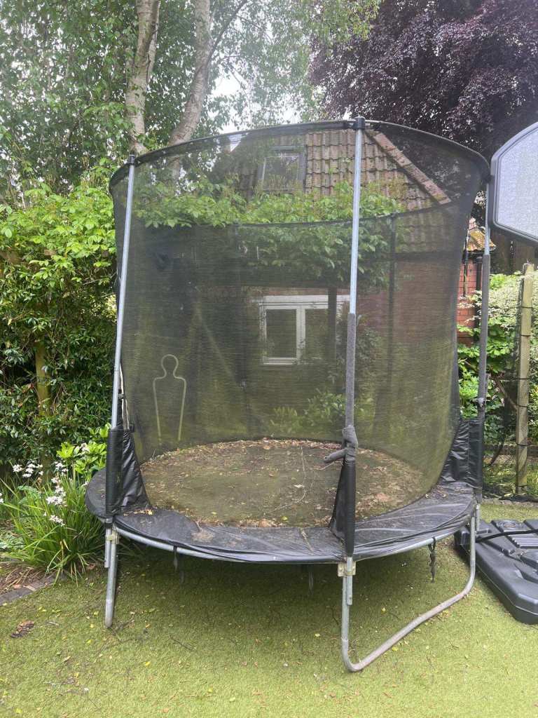 Trampoline
