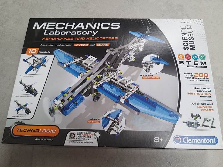 Clementoni Mechanics Lab Aeroplanes and Helicopters STEM Kit - New