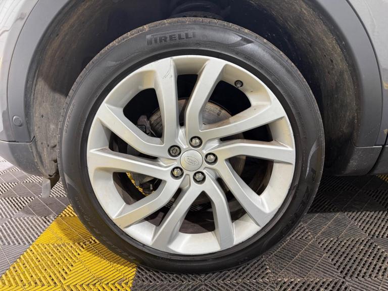 2017 Land Rover Discovery Sport 2.0 TD4 HSE Luxury Auto 4WD Euro 6 (s/s) 5dr ESTATE Diesel Automatic