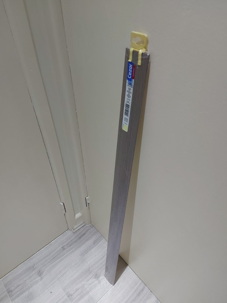 Wood Effect Transition Strip Cover Door Floor Threshold (Self-Adhesive) (100cm x 6cm)