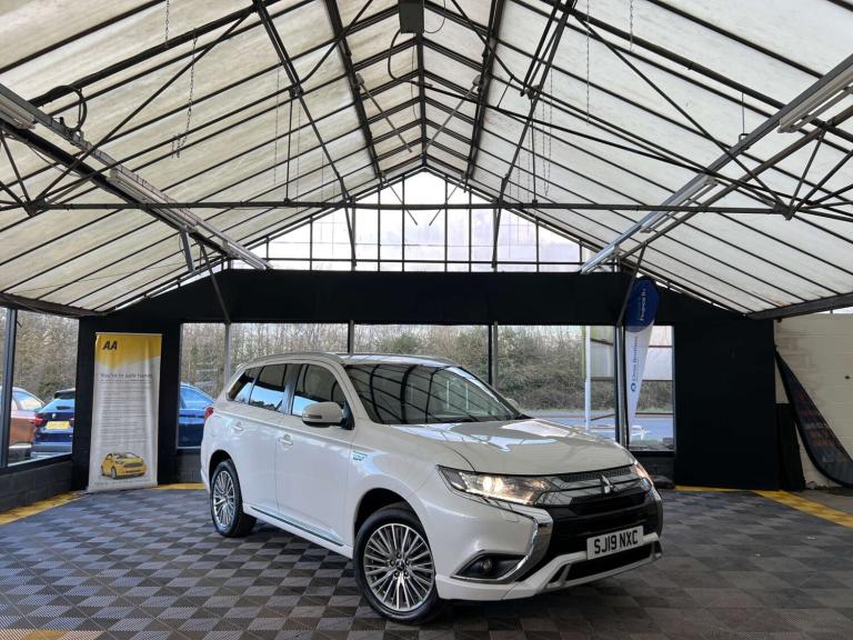 2019 Mitsubishi Outlander 2.4 PHEV Juro 5dr Auto ESTATE PETROL/ELECTRIC Automatic