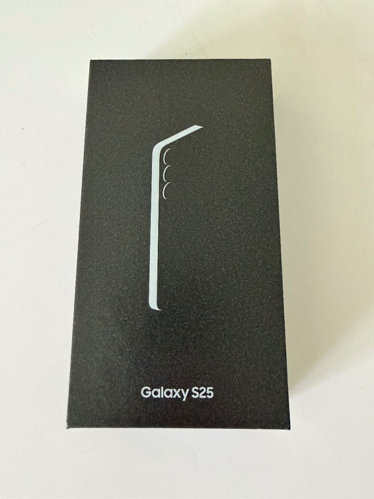 Brand new and sealed Samsung S25