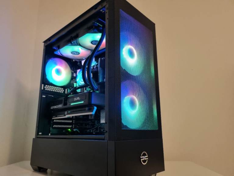 HIGH END GAMING PC DDR5 RYZEN 7 RTX 5060 TI SSD NVME 1TB 16threads WATERCOOLED COMPUTER WORKSTATION