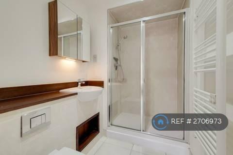 2 bedroom flat in Milles Square, London, SW9 (2 bed) (#2706973)