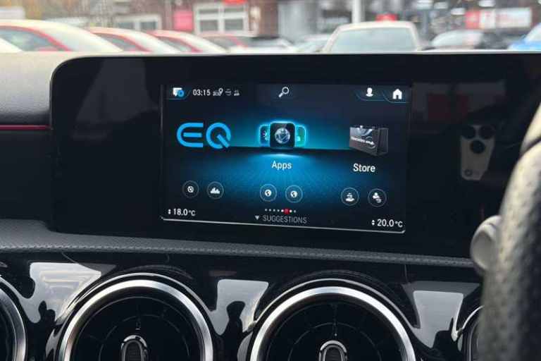 2020 Mercedes-Benz A-Class A250e AMG Line 4dr Auto SALOON PETROL/ELECTRIC Automatic