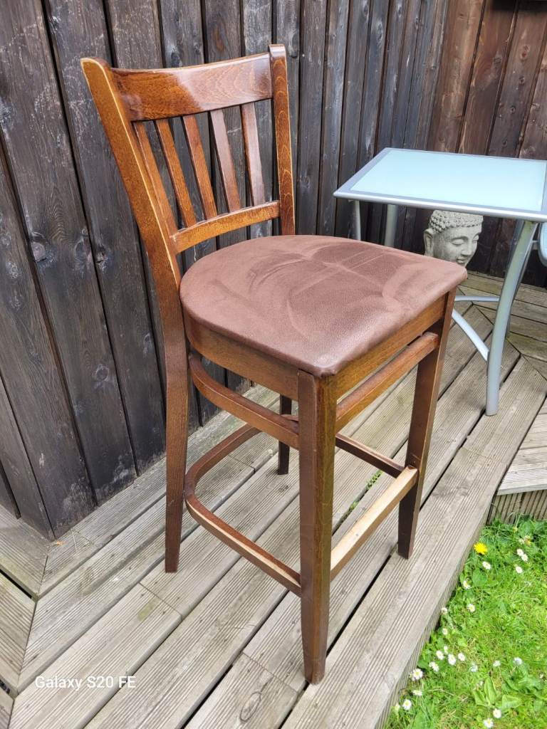 BAR / MANCAVE / SUMMERHOUSE CLASSIC RETRO STOOL