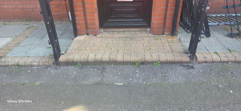 Resin  bound surfaces its not as expensive as you think