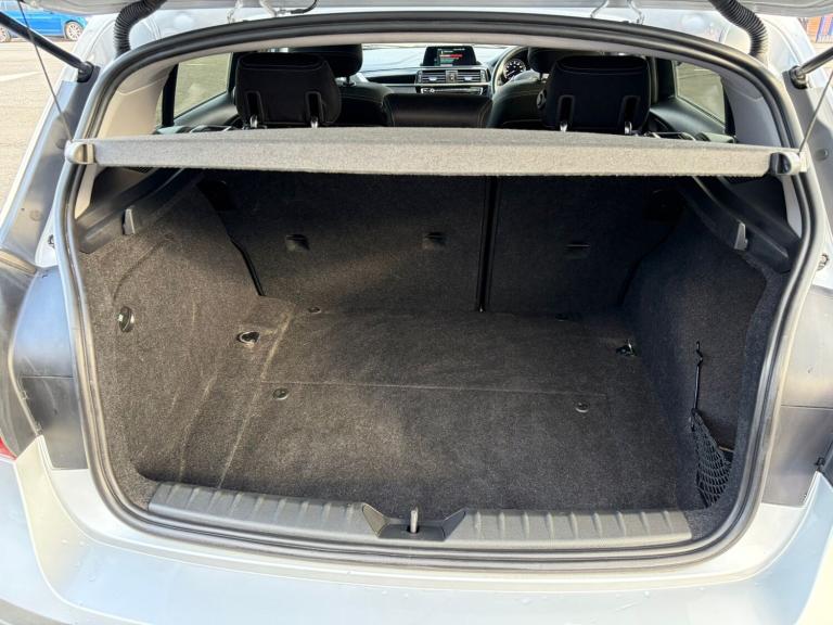 2018 BMW 1 Series 118i [1.5] Sport 5dr [Nav] HATCHBACK Petrol Manual