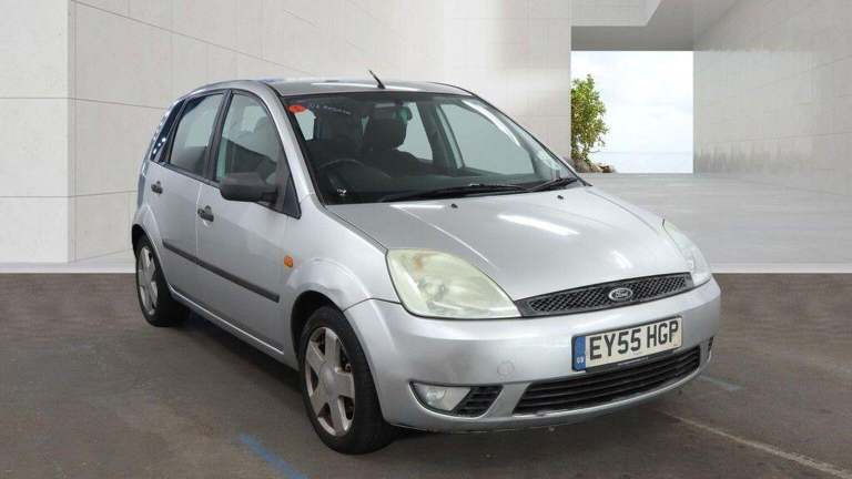 FORD FIESTA 1.25 Zetec Climate 5dr (silver) 2005