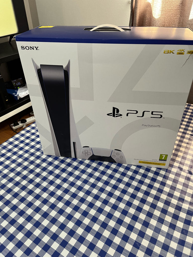 PS5 Disc Edition 825Gb Boxed 