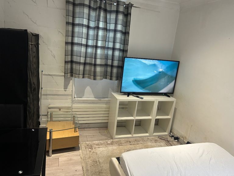 Double Room all bills included 
