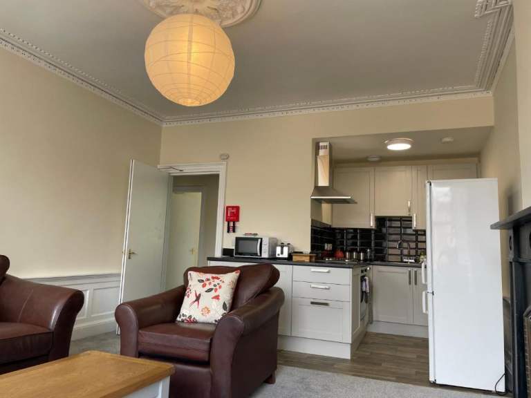 University,  Old Town,  Cowgate. HMO super 3 bedroomed flat . Gas CH