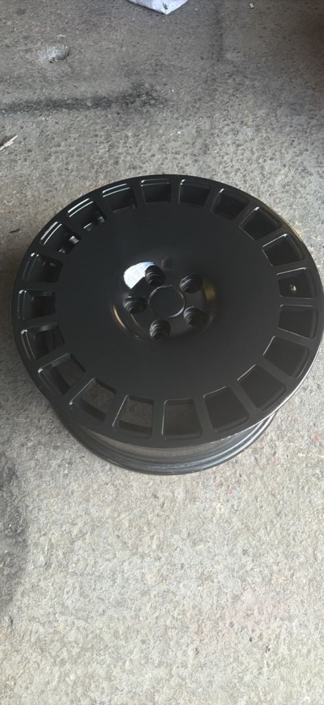 Bola b12s 