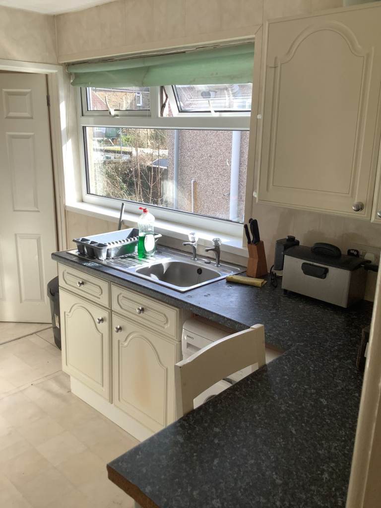 Cosy Room to Let – Quiet Flat in Troedyrhiw (CF48 4JY) – Close to Station 